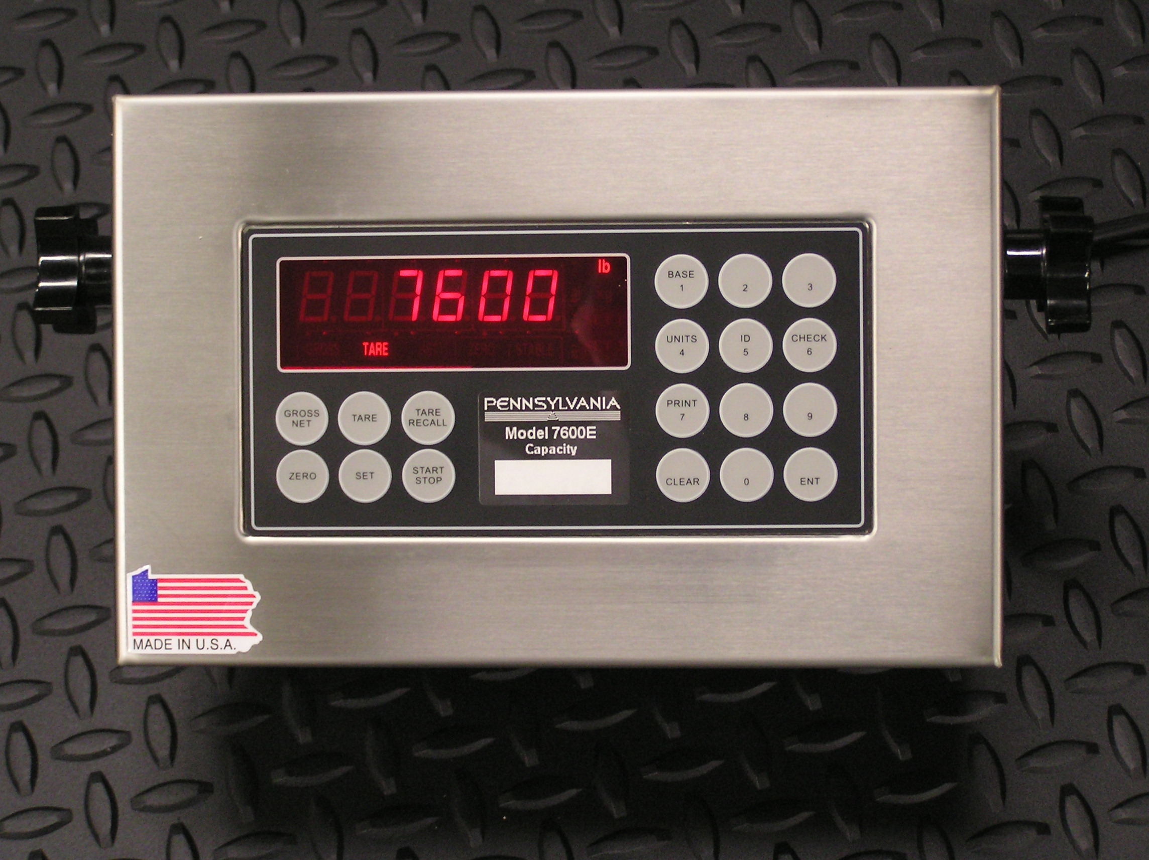 7600 counting/bench scale